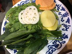 -东镇老火锅(长春路首店)