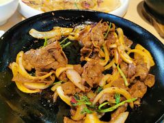 -关东小磨东北菜(上海长风大悦城店)