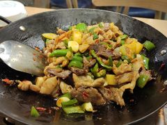 -聚鑫朋酸菜肥肠(文艺路口店)
