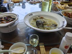 -严记小天府酸菜鱼(西四路店)