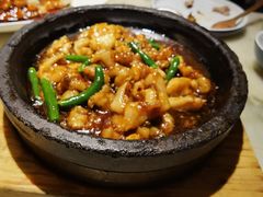 酱爆石锅蛙-绿茶餐厅(朝阳大悦城店)