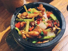 -默加东南亚美食(大宁音乐广场店)