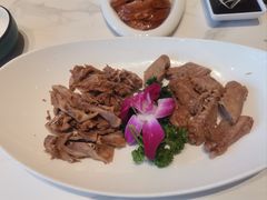-梅利汴京烤鸭•开封豫菜地标店(东大街店)