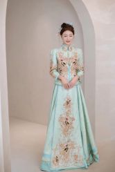 -洋洋婚纱品牌集合店