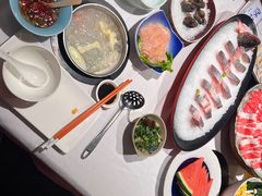 -泓炙颐凤鲜海鲜火锅料理(桐乡店)