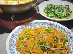 -新白鹿餐厅(银泰西湖文化广场店)