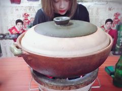 -威邵鸡煲(西华路总店)
