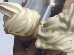 榴莲之神冰淇淋花筒-肯德基(丽水万地店)