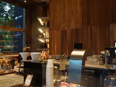 -星巴克臻选(南京艾尚天地店)