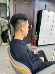 -藤野造型烫发染发