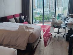 -广州天河希尔顿酒店