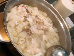 -润园四季椰子鸡火锅(南山海岸城店)