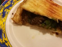 牦牛肉烤饼-卡万金特色藏餐