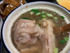 猪蹄黄豆圆盅-十面春风·江南面馆(崇宁路店)