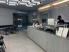 -M Stand(南京紫峰大厦店)