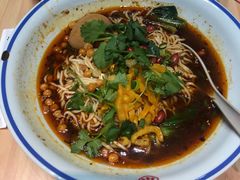 -遇见小面(白云机场T2安检外店)