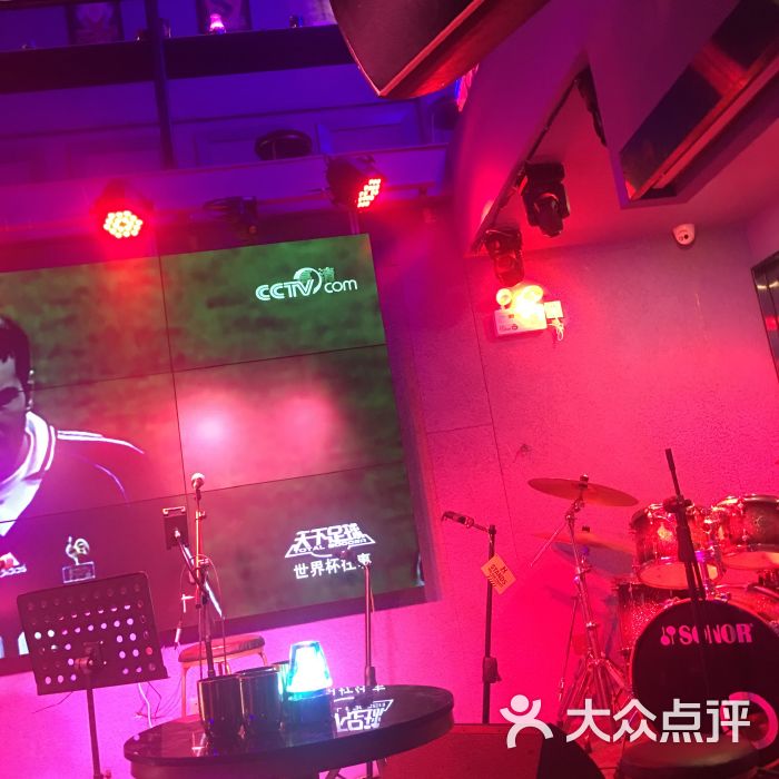 好久不见·网红抖音乐队驻唱酒吧图片-郑州清吧