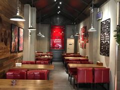 大堂-愉肴麻辣香锅(中山路店)