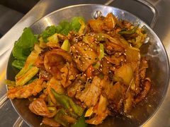 鱿鱼炒五花肉-富乐满韩国正宗炸鸡韩国料理(虹泉路店)