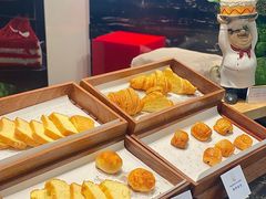 -东方红海鲜百汇(国际大厦店)