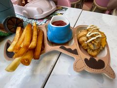 -水桶王国主题餐厅·聚会·生日派对·亲子活动·家庭套餐(亚龙湾希尔顿店)