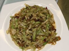 -凤凰园烤鸭店·唐山菜·传承花椒肉(老唐丰路店)