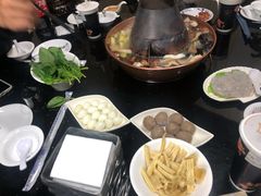 滋补羊排锅-瑞成祥老北京炭火锅(仙林店)