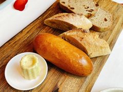 餐前包-福楼法餐厅FLO