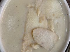 鸡茸蘑菇汤-蘑菇餐厅(马台街店)