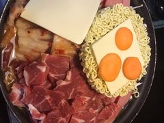 -炙韩料理·部队锅专门店