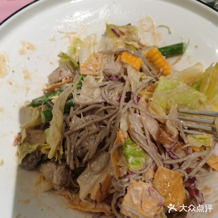 那个蘸料第一次见,最开始以为是汤