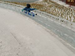 -广州热雪奇迹
