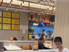 -德元兰州纯汤牛肉面(龙阳路店)