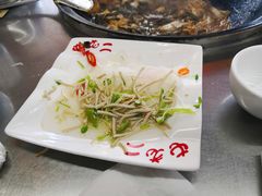 -屯老二农家铁锅炖·行业领军者(梅江店)