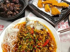 -堂瓦里·33年传统赣菜(第一街区店)