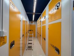 -安东易迷你自助仓储寄存仓库(杨浦店)