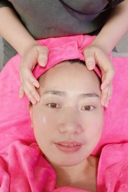 多尚颜美容养生-"从不注重保养的我,今天也斗胆做了面部清洁.