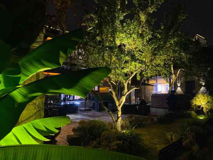 寻魏·随园(老门东店)-"论菜品,挑不出毛病,论环境,私密性不太够.