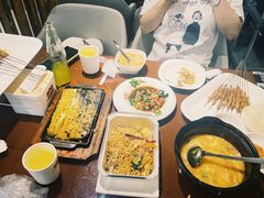 -三个大叔烤羊肉串·歌手驻唱·碳烤鲜肉(西三旗店)