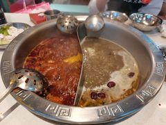 -憨铁匠老火锅(龙岗万科里店)