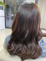 -小桑树染烫改变专门店