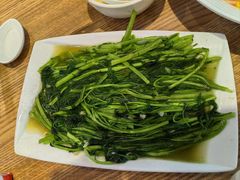 -裕记烧腊连锁餐饮(国商分店)