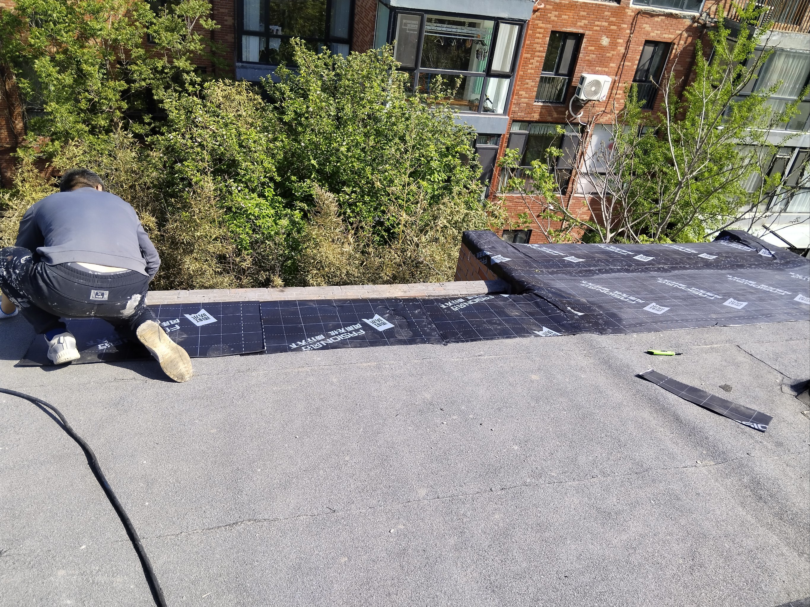 大兴金地格林小镇东方雨虹风行系列卷材屋顶防水