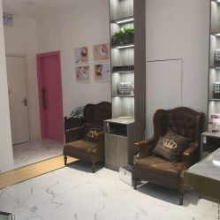 -纤指百魅美甲美睫