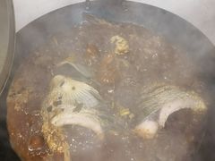 -铁锅炖灶台鱼老三炖鱼馆
