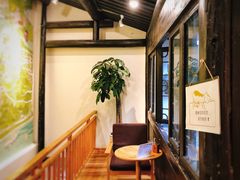 -猫的天空之城概念书店(杭州南宋御街店)