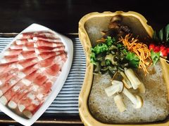 -滇釜火锅·能喝汤的火锅(车公庄店)