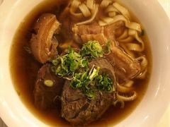 -天下三绝 牛肉面/红酒
