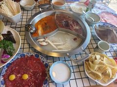-山悦里 山野·鲜火锅(罗斯福广场店)