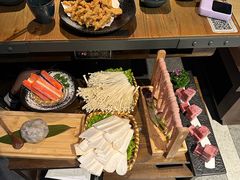 红颜花胶鸡鸳鸯锅-湊湊火锅·茶憩(南京东路悦荟店)